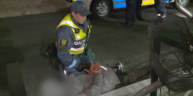 23:45: T-banen Stockholm (S5 E7) (S5) | MAX | 3/3 2026