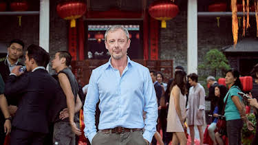 22:15: Strangers (S01/E05) | One | 4/11 2026