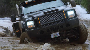 02:00: Lastbilschaufförer på småvägar (S2 E8) (S2) | TV10 | 4/4 2026