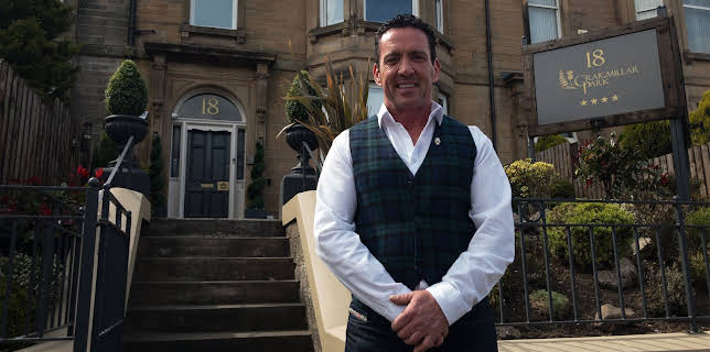 10:30 AM: Four in a Bed | More 4 | 11/15 2025