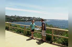 House Hunters International: Volume 2: Leaving Mass. for Sydney