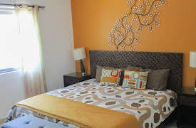 House Hunters International: Volume 8: Making Content vs. Contented in Playa Del Carmen