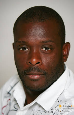 Marvin Campbell as Stunt Neighbour 
  
  
  (as Marvin Stewart-Campbell)