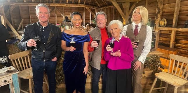 7:25 AM: Love Your Weekend with Alan Titchmarsh (S8 E9) (S8) | ITV2 | 3/7 2026