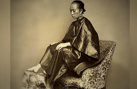 Understanding Imperial China: Dynasties, Life, and Culture: China's Bound Feet, Brides, and Widows