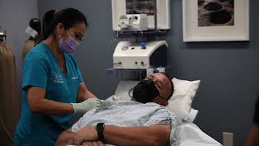 14:25: Dr. Pimple Popper (S4 E1) (S4) | TLC | 5/5 2026