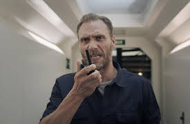 The Head, Season 1: Episode VI