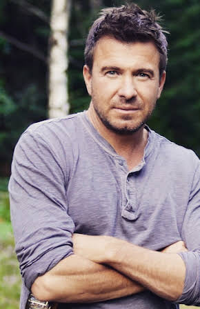 Jack Maxwell as 