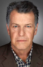 John Noble como 