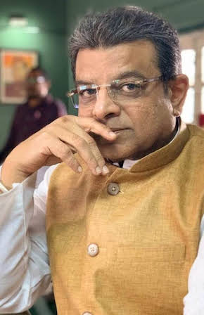 Vinay Varma as 