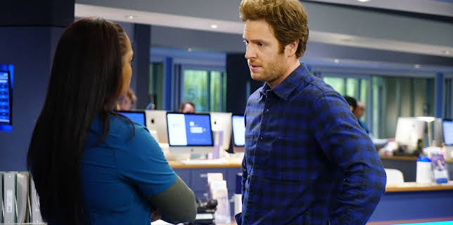 18:25: Chicago Med (S4 E16) (S4) | Viasat Series | 12/28 2025