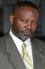 Michael Burgess como Handsome Man at Party