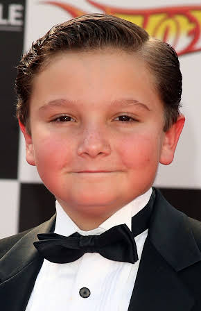 Paulie Litt as Young Bully 
  
  
  (as Paul Litowski)