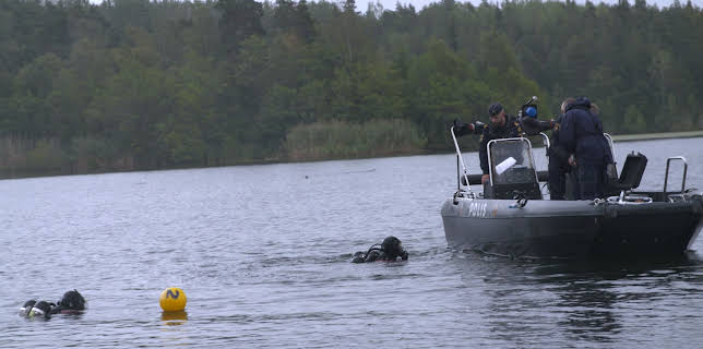 01:40: Havets hjältar (S1 E8) (S1) | Kanal 9 | 11/18 2025