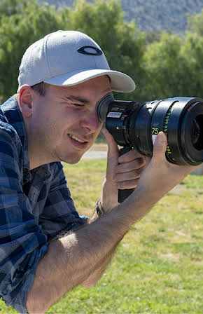 Allan Ungar as Director