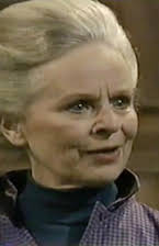 Elizabeth Lawrence como 