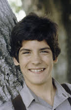 Matthew Labyorteaux como Angelo Longhetti