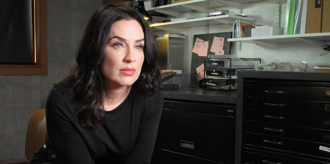 17:00: Suspicious Minds (S1 E2) (S1) | Investigation Discovery | 11/21 2025