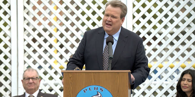 3:25 AM: Modern Family | E4 | 12/11 2025