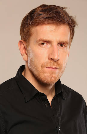 Vladimir Aleksic as Eibek
