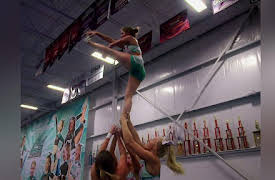 Cheer Squad Season 1: Showcase Showdown