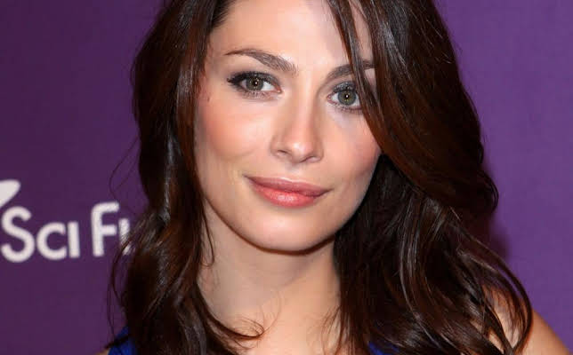 Joanne Kelly