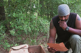 Alone: The Skills Challenge Season 1: Supersized Deadfall Trap