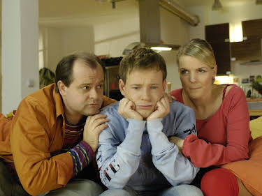 04:30: Die dreisten Drei - Die Comedy-WG | Sat1 | 5/30 2026