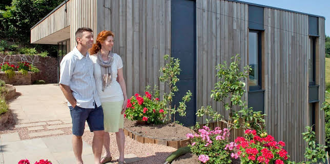 7:55 PM: Grand Designs | More 4 | 11/20 2025