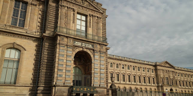 22:05: The Louvre Heist Minute By Minute | Discovery Channel | 12/10 2025