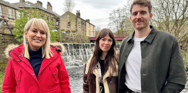 3:30 PM: Escape to the Country (S24) | BBC One Scotland | 12/12 2025