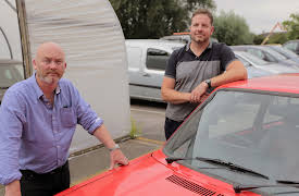 Salvage Hunters: Classic Cars: Golf And Lotus