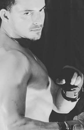 Juan Francisco Selles as Cop Madrigal