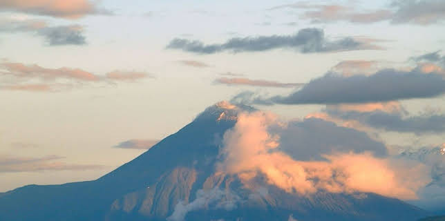 15:50: Leben mit Vulkanen | Arte | 3/20 2026