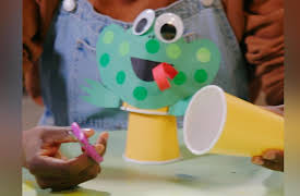 Season 1: Jumping Frog | Torn Paper Bee