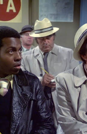 Byron Webster as Purser