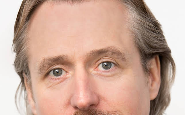 Linus Roache