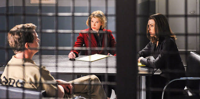 1:00 AM: The Good Wife (S1 E22) (S1) | 5 Star | 11/24 2025