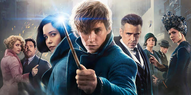 15:35: HOME CINEMA: 'ANIMALES FANTASTICOS Y DONDE ENCONTRARLOS' | Cuatro | 12/14 2025