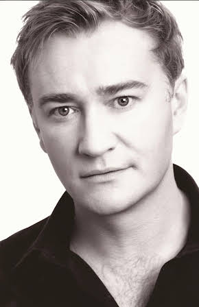 Raymond Coulthard as 