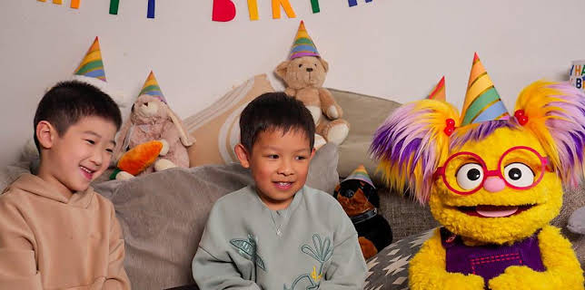 10:40 AM: I Spy, You Spy (S1) | Cbeebies | 11/27 2025