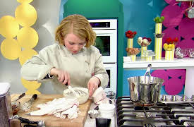 Rewrapped: Who You Callin' a CupCake?