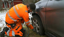 Vägens hjältar (S13 E9)