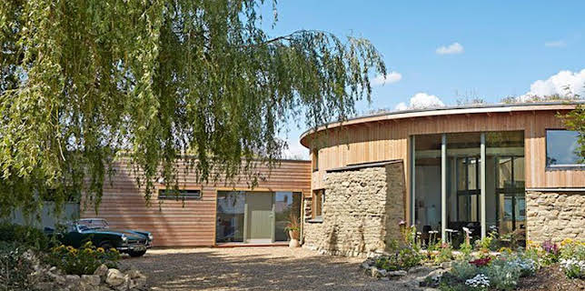 7:55 PM: Grand Designs | More 4 | 11/4 2025