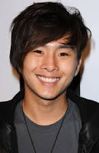 Justin Chon som 