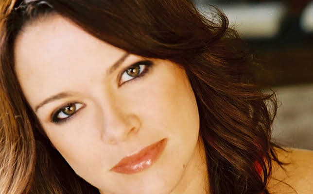 Mary Kate Schellhardt