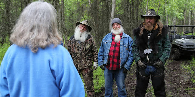 23:00: Alaska Monsters (S1 E6) (S1) | Animal Planet | 1/10 2026