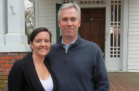 House Hunters: Volume 4, Season 102: Buying a Vintage Home in North Carolina