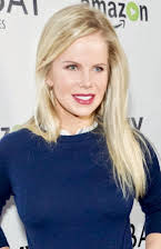 Crystal Hunt som Lauren