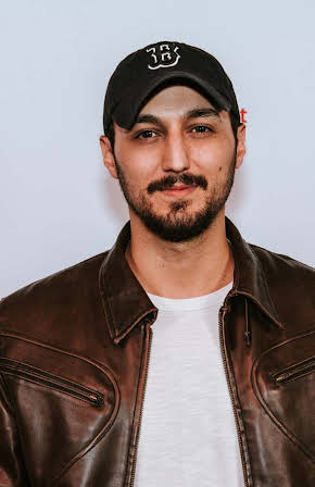 Brock Morgan as Virgil